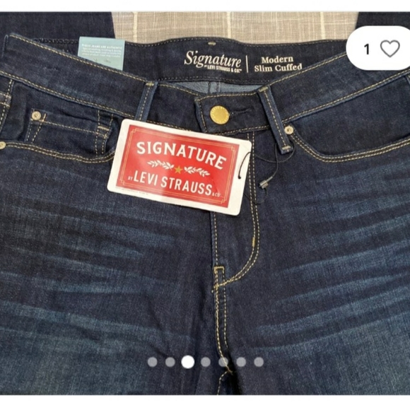Women's Levi's Jeans - Picture 2 of 4